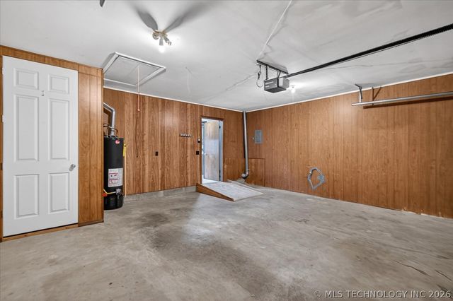 3321 Tuxedo B, Bartlesville, OK 74006