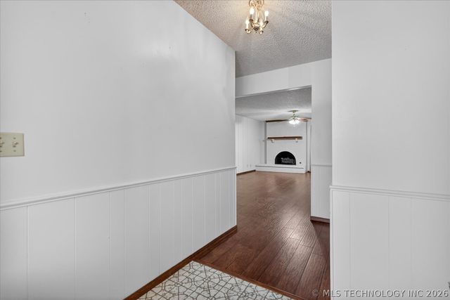 3321 Tuxedo B, Bartlesville, OK 74006