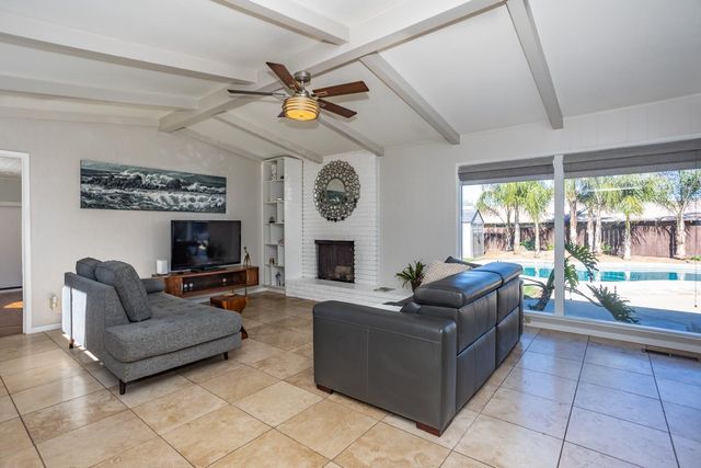 721-723 River Ave, Oakdale, CA 95361