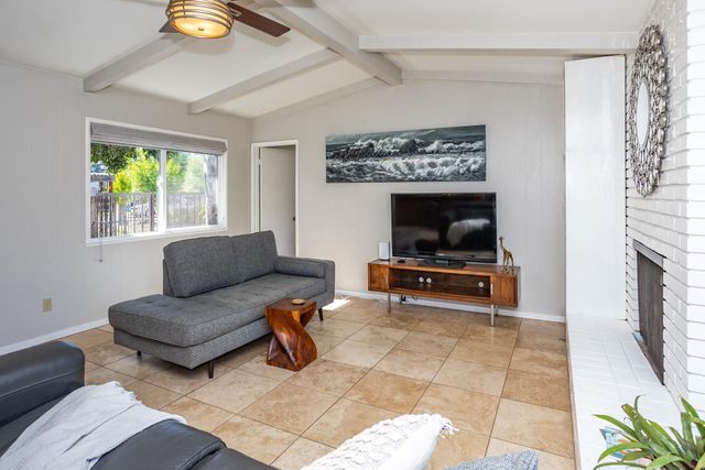 721-723 River Ave, Oakdale, CA 95361