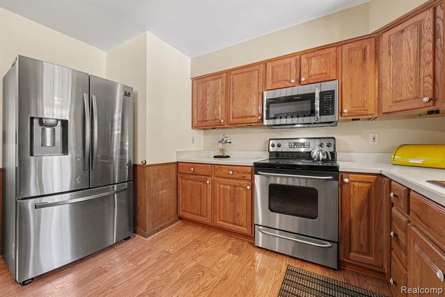 1628 Oneida Trail, Lake Orion, MI 48362