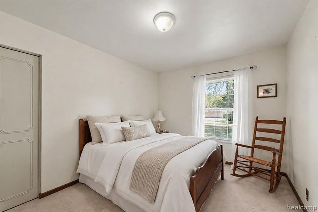 1628 Oneida Trail, Lake Orion, MI 48362
