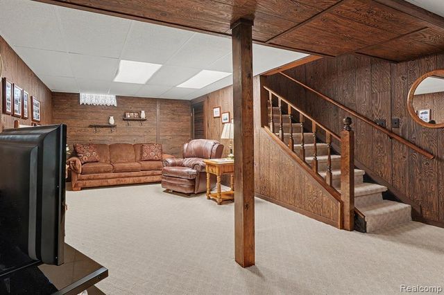 1628 Oneida Trail, Lake Orion, MI 48362