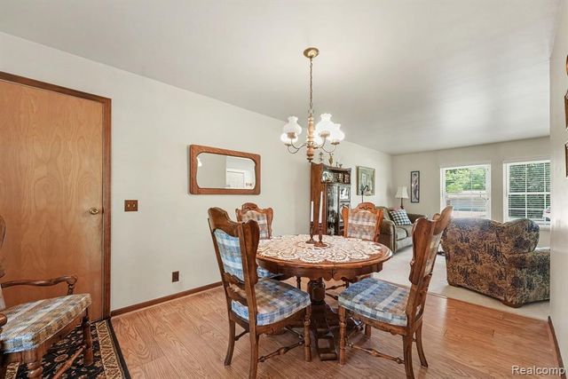 1628 Oneida Trail, Lake Orion, MI 48362