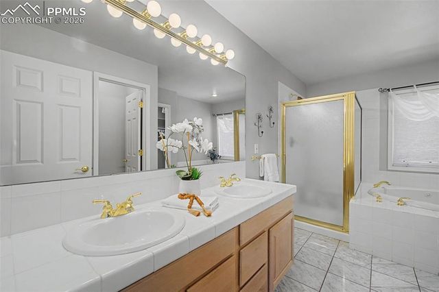 1380 Old Antlers Way, Monument, CO 80132