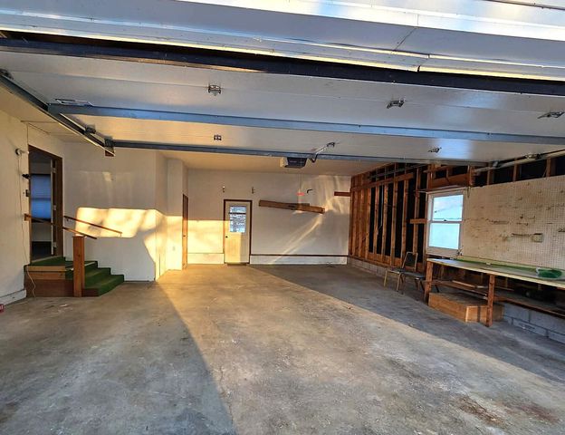 710 Madison Street, Bellevue, MI 49021