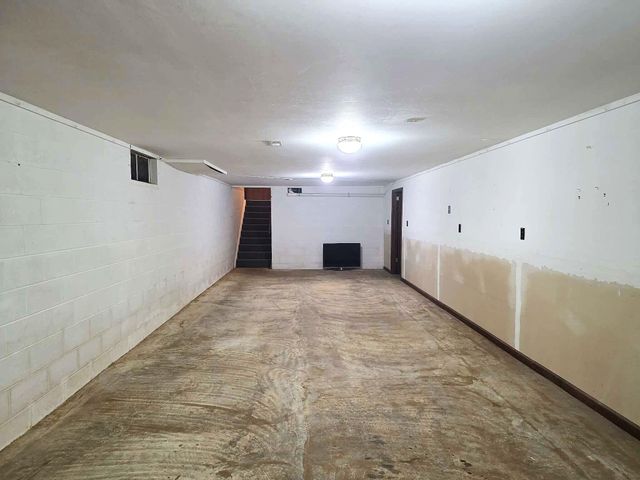 710 Madison Street, Bellevue, MI 49021