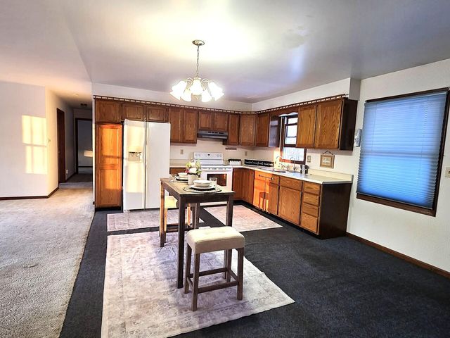 710 Madison Street, Bellevue, MI 49021