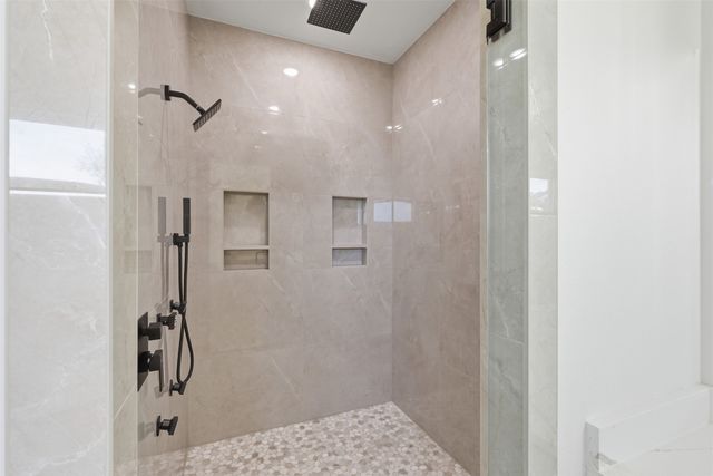 5833 Grey Wolf Court, Fort Worth, TX 76140