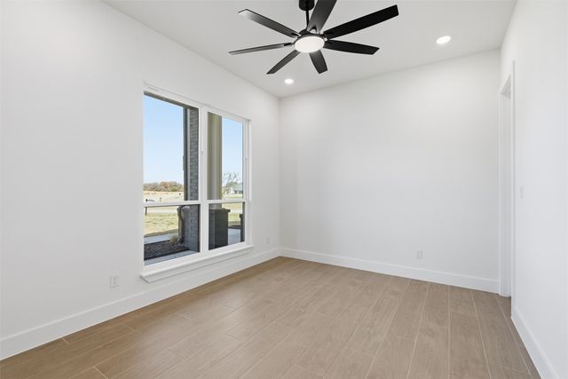 5833 Grey Wolf Court, Fort Worth, TX 76140