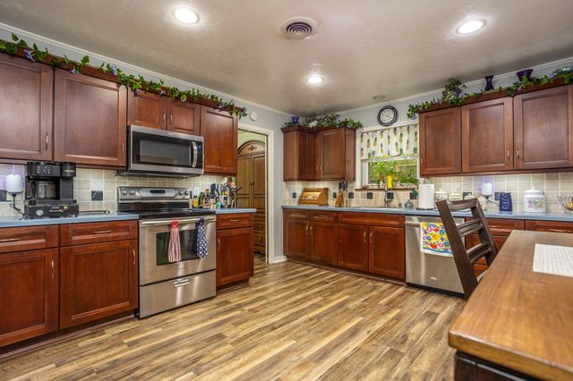 124 MARTIN Drive, Lancaster, TX 75146