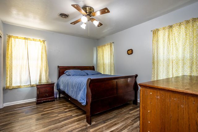 124 MARTIN Drive, Lancaster, TX 75146