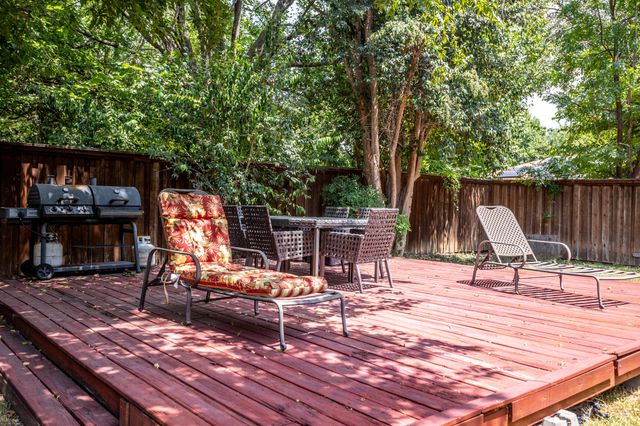 124 MARTIN Drive, Lancaster, TX 75146
