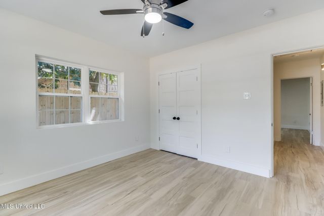 175 Saint Charles Avenue, Biloxi, MS 39530