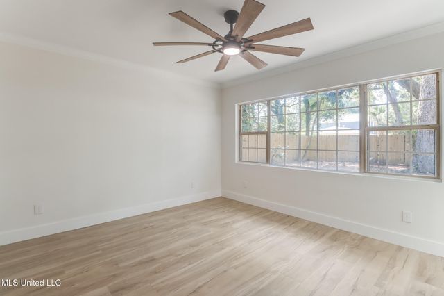 175 Saint Charles Avenue, Biloxi, MS 39530