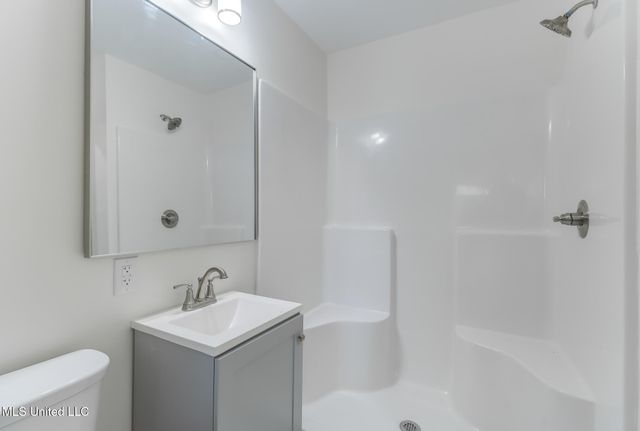 175 Saint Charles Avenue, Biloxi, MS 39530