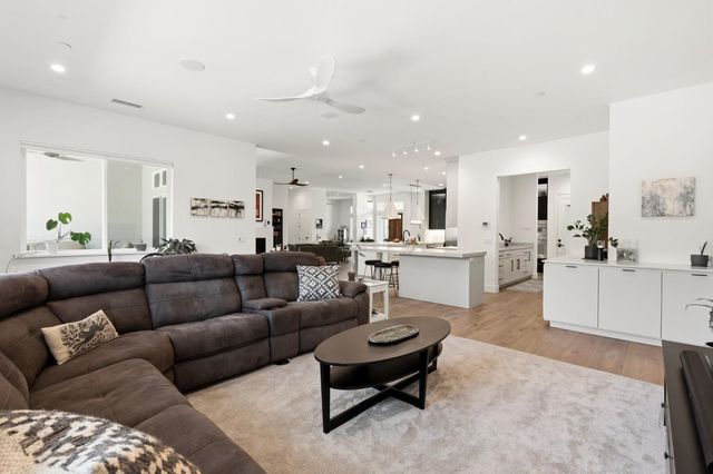 1881 Camino Verdera, Lincoln, CA 95648