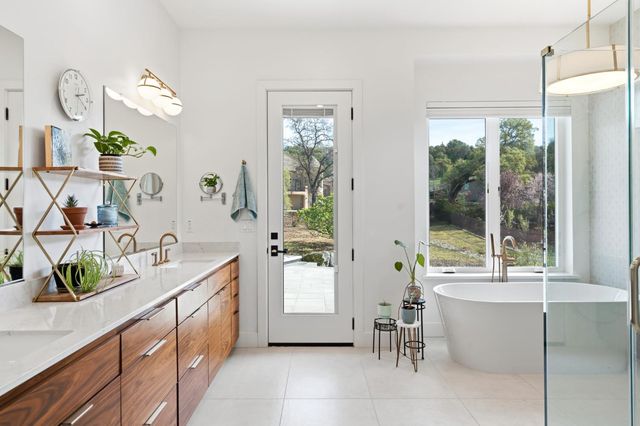 1881 Camino Verdera, Lincoln, CA 95648