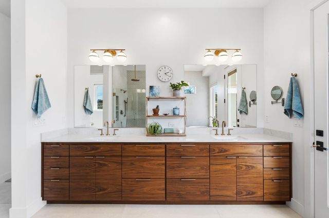 1881 Camino Verdera, Lincoln, CA 95648