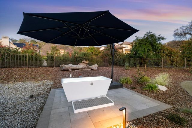 1881 Camino Verdera, Lincoln, CA 95648