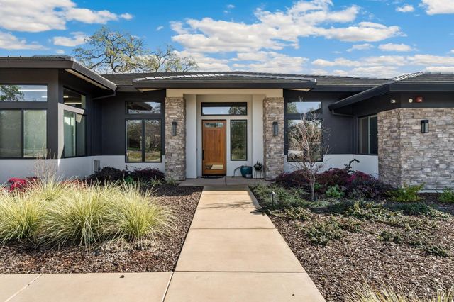 1881 Camino Verdera, Lincoln, CA 95648