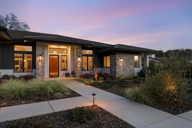 1881 Camino Verdera, Lincoln, CA 95648