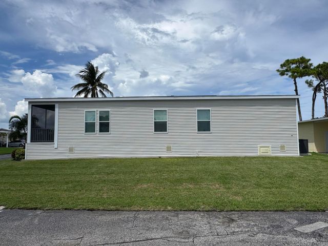 4477 Lady Beverlee Court S, Boynton Beach, FL 33436