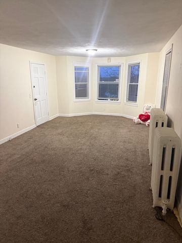 23 Echo Grove 3, Lynn, MA 01905