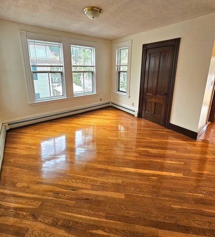 57 Lawrence 2, Waltham, MA 02451