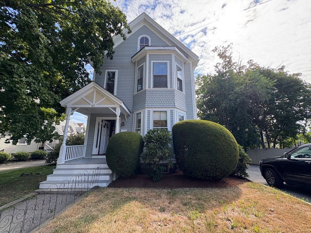 57 Lawrence 2, Waltham, MA 02451
