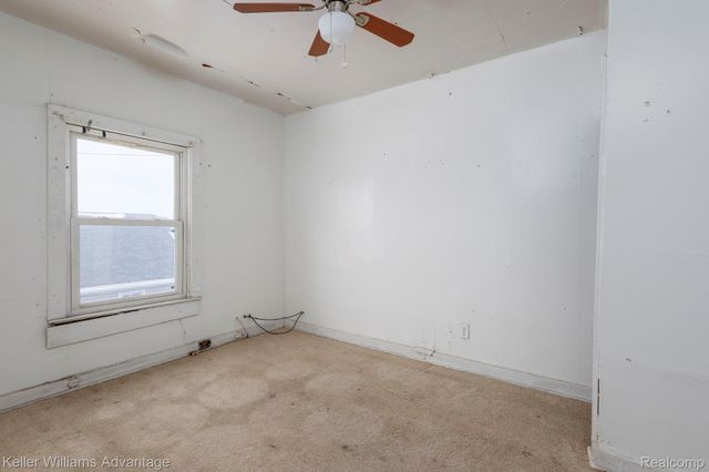 11727 Dyar Street, Hamtramck, MI 48212