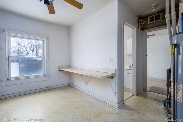 11727 Dyar Street, Hamtramck, MI 48212