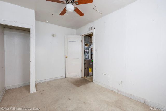 11727 Dyar Street, Hamtramck, MI 48212