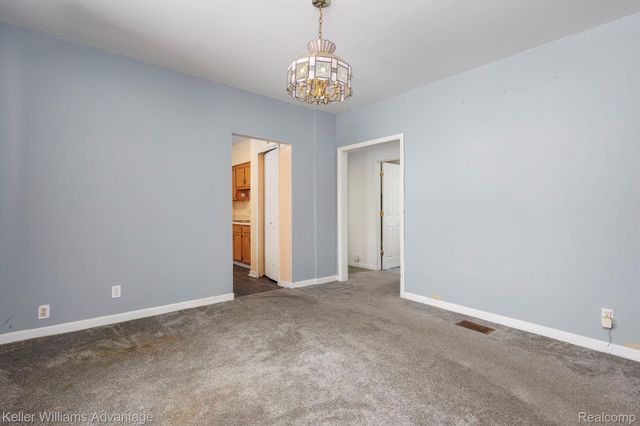 11727 Dyar Street, Hamtramck, MI 48212