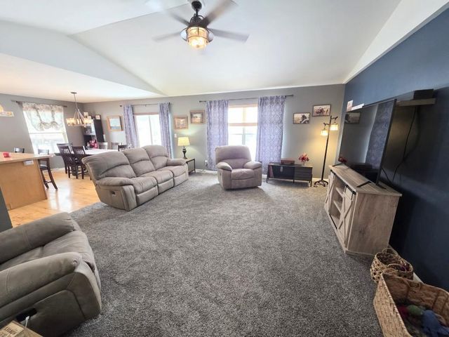 804 RANGELINE ROAD, Mosinee, WI 54455