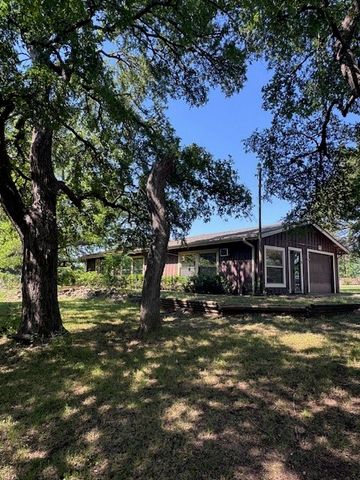 698 Mimosa Drive, Pottsboro, TX 75076