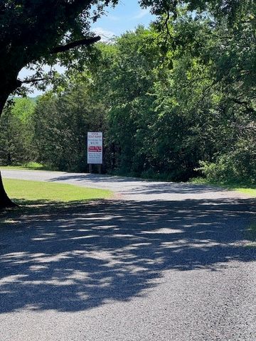 698 Mimosa Drive, Pottsboro, TX 75076