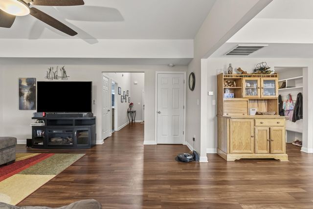 501 Mcpeek Place, Nicholasville, KY 40356