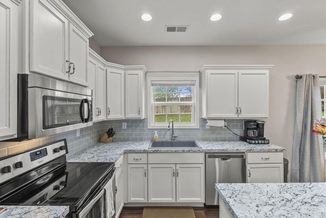 501 Mcpeek Place, Nicholasville, KY 40356