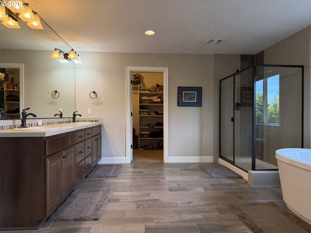 2491 SATTER St, West Linn, OR 97068