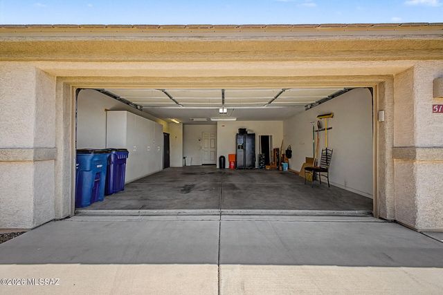 5186 W Desert Song Place, Marana, AZ 85658