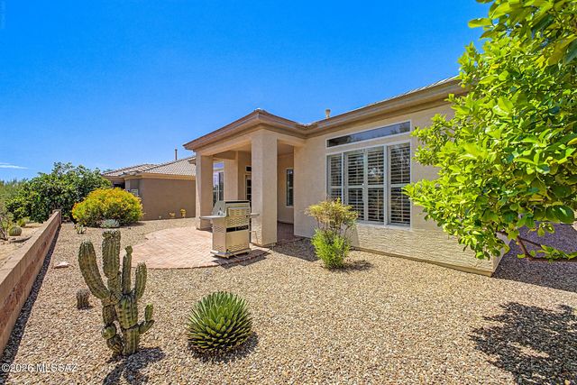 5186 W Desert Song Place, Marana, AZ 85658