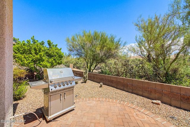 5186 W Desert Song Place, Marana, AZ 85658