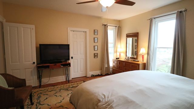 1114 Michigan Avenue, La Porte, IN 46350