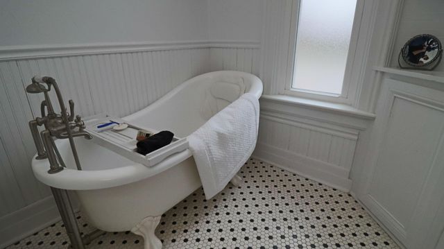 1114 Michigan Avenue, La Porte, IN 46350