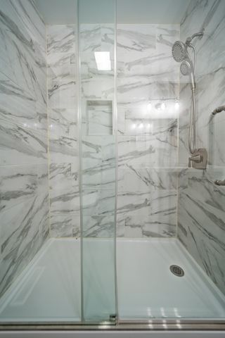 5510 Country Dr Apt 12, Nashville, TN 37211