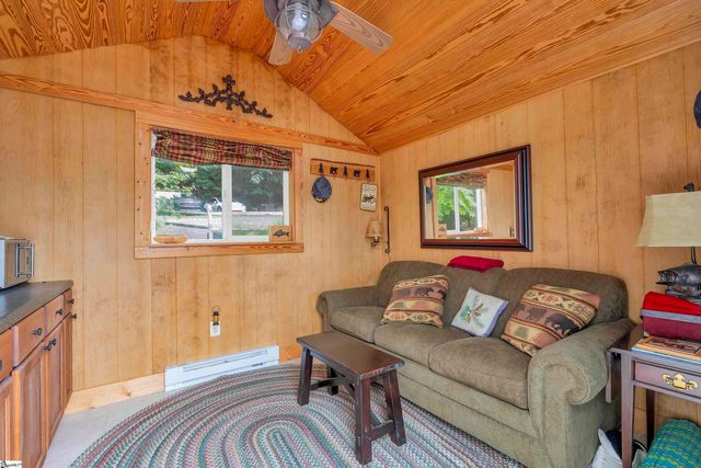1700 W Lakeshore Drive, Landrum, SC 29356