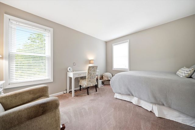 69 Mallard Point Road, Merrimack, NH 03054