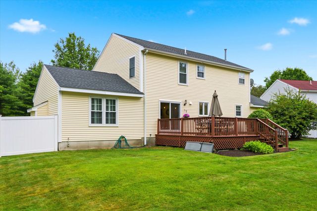 69 Mallard Point Road, Merrimack, NH 03054