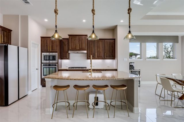 7430 Pace Ravine DR, Lago Vista, TX 78645